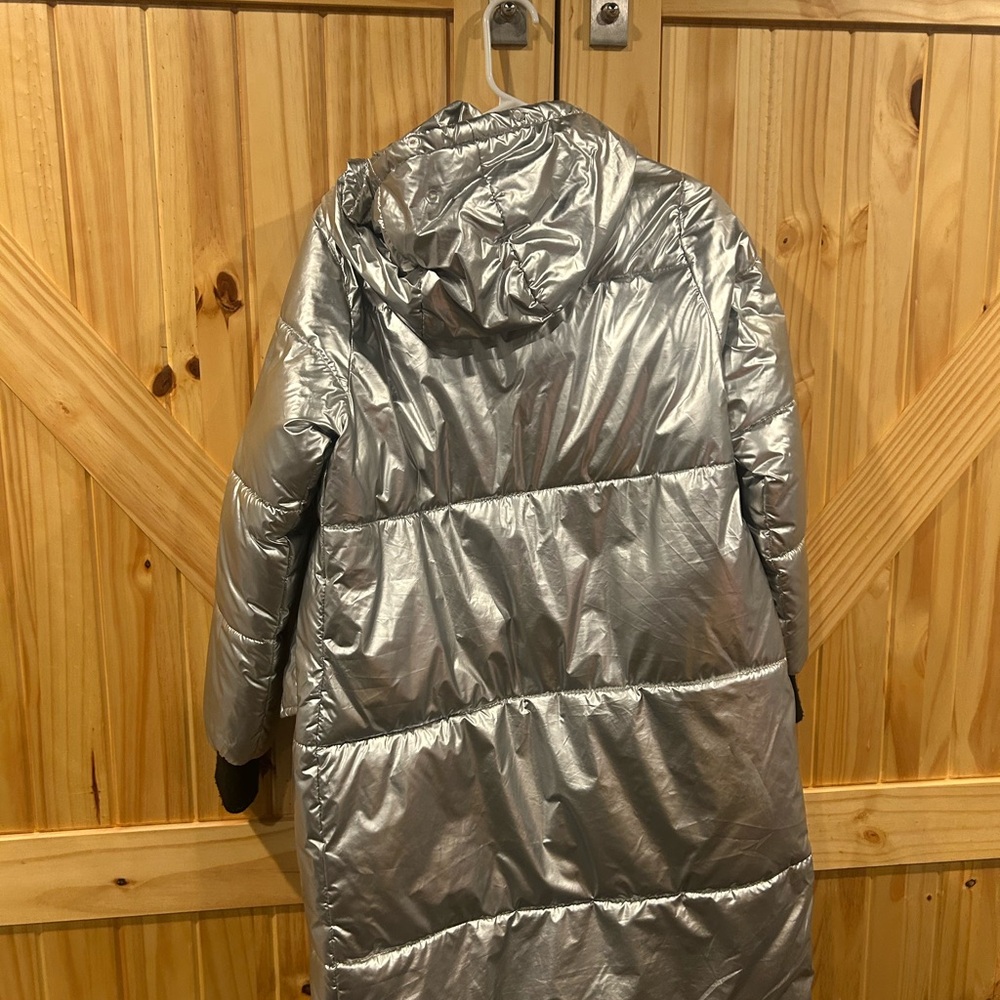 Metallic Silver Women's Puffer Coat - Picture 2 of 4